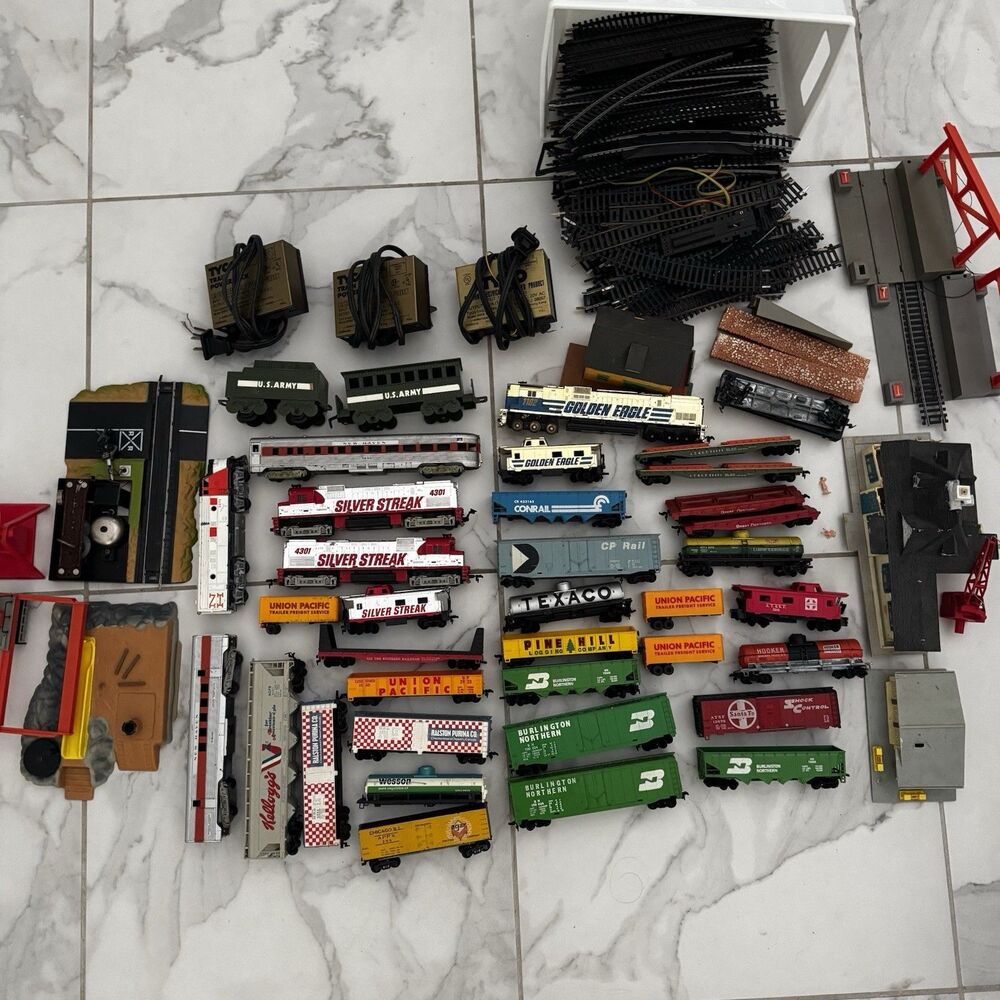 Vintage TYCO  And Other Train Set Lots Of Tracks Power Cords Accessories Parts